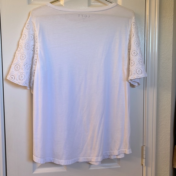 Not basic white tee - Picture 5 of 5